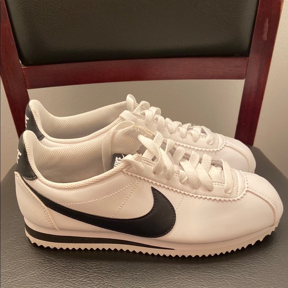 Nike Shoes - Nike Cortez White and Black Classic Sneakers with Swoosh Logo Size 6.5